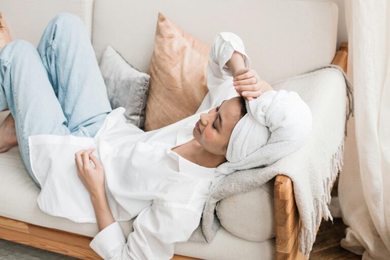Como Dormir Melhor: 7 Hábitos Noturnos que Transformam Sua Saúde 3 pexels photo 6443283